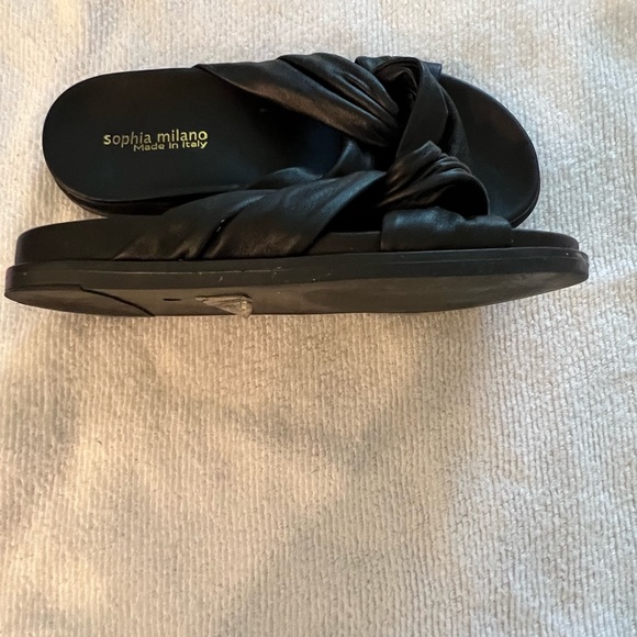 Sophie Milano black leather sandals - Picture 2 of 3